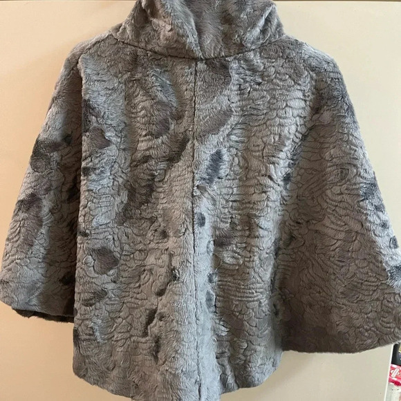 American Glamour Poncho Faux Fur Sweater Women's Grey pullover Lined S/XS - Picture 6 of 7
